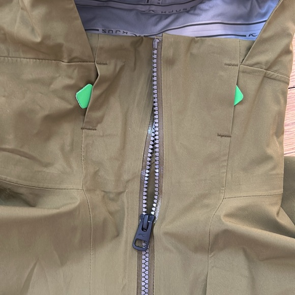 Kjus Men’s Credo Dermizax EV Shell Jacket - Picture 7 of 12